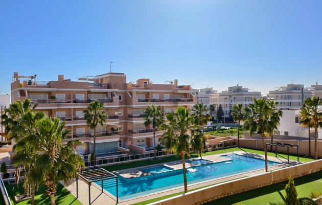 Herverkoop - Apartment / flat - Orihuela Costa - Los Dolses