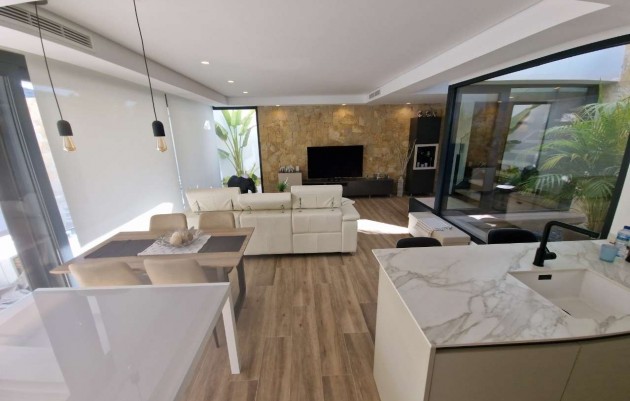 Herverkoop - Villa - Monforte del Cid - Font del Llop