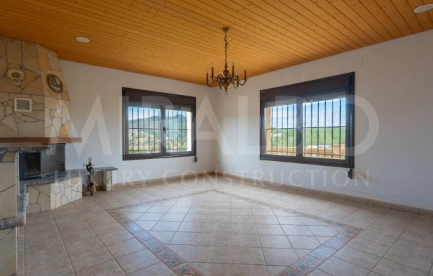 Herverkoop - Farm - Benitachell / El Poble Nou de Benitatxell - Centro