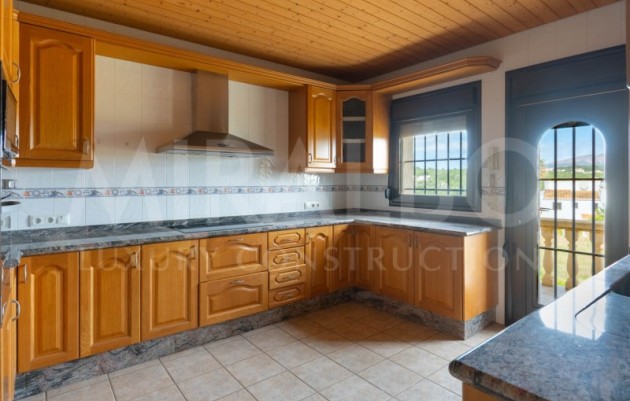 Herverkoop - Farm - Benitachell / El Poble Nou de Benitatxell - Centro