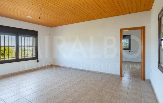 Herverkoop - Farm - Benitachell / El Poble Nou de Benitatxell - Centro