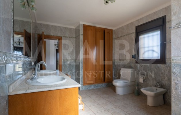 Herverkoop - Farm - Benitachell / El Poble Nou de Benitatxell - Centro