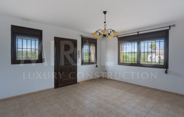 Herverkoop - Farm - Benitachell / El Poble Nou de Benitatxell - Centro