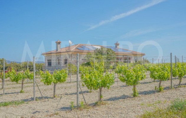 Herverkoop - Farm - Benitachell / El Poble Nou de Benitatxell - Centro