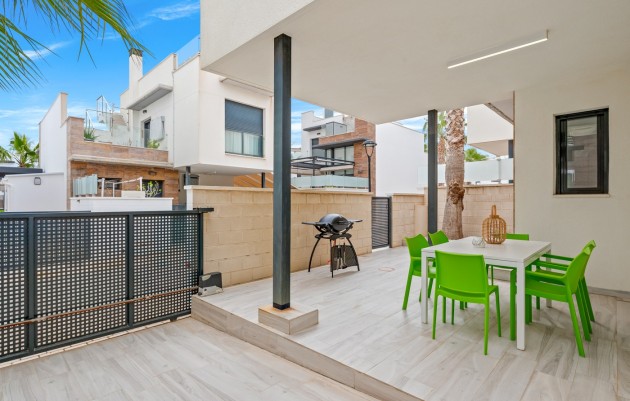 Herverkoop - Villa - Orihuela Costa - Lomas de Cabo Roig