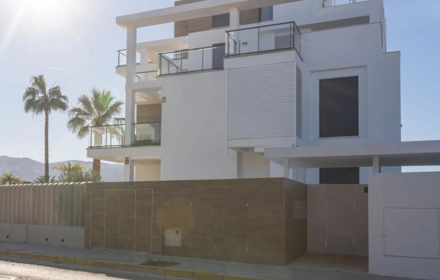 Nouvelle construction - Ground floors - Denia