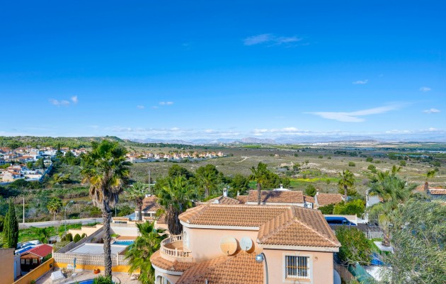 Herverkoop - Villa - San Miguel de Salinas - Ciudad de las Comunicaciones